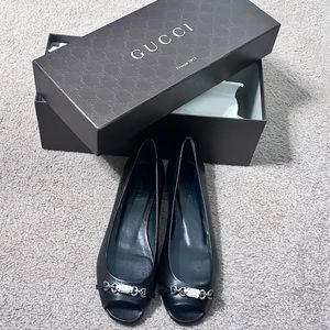 GUCCI BLACK FLATS